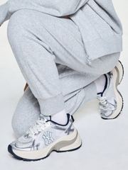 Giày MLB Curve Runner New York Yankees Grey [Karina PICK]