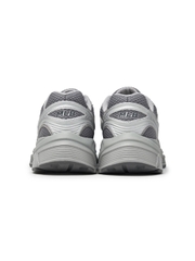 Giày MLB Trophy Runner New York Yankees Silver [Karina & TWS PICK]