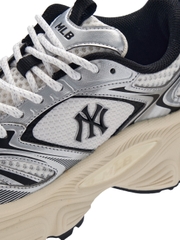 Giày MLB Winner Chunky New York Yankees Ivory [Karina PICK]