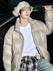 Móc Khóa MLB Mega Bear Mini Keychain New York Yankees Beige