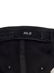 Mũ Lưỡi Trai MLB Varsity Lettering Unstructured Ball Cap New York Yankees Black