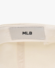 Mũ Lưỡi Trai MLB Cursive Logo Unstructured Ball Cap New York Yankees Cream