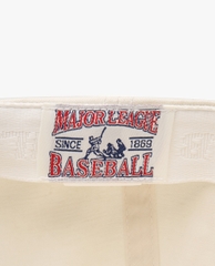 Mũ Lưỡi Trai MLB Cursive Logo Unstructured Ball Cap New York Yankees Cream