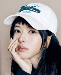 Mũ Lưỡi Trai MLB Cursive Logo Unstructured Ball Cap New York Yankees Cream