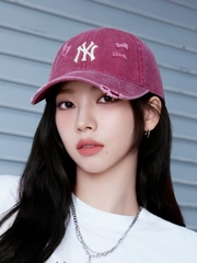Mũ Lưỡi Trai MLB Damage Washed Unstructured Ball Cap New York Yankees Burgundy