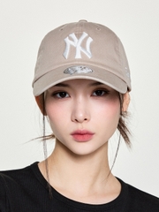 Mũ Lưỡi Trai MLB Signature Unstructured Ball Cap New York Yankees Beige [Karina PICK]