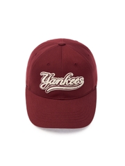 Mũ Lưỡi Trai MLB Varsity Cultivator Buckle Logo Unstructured Ball Cap New York Yankees Burgundy