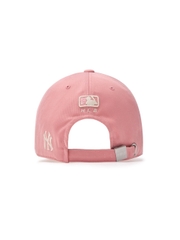 Mũ Lưỡi Trai MLB Varsity Cultivator Buckle Logo Unstructured Ball Cap New York Yankees Pink