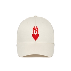 Nón MLB Heart Ball Cap New York Yankees Ivory