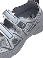 Sandals MLB Ace Runner Mary Jane New York Yankees Silver
