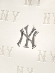 Túi MLB Classic Mono Embossed Bucket Bag New York Yankees Cream