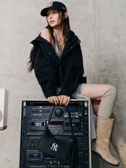 Túi MLB Basic Sportive Hobo Bag New York Yankees Black