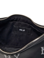 Túi MLB Classic Mono Embossed Hobo Bag New York Yankees Black