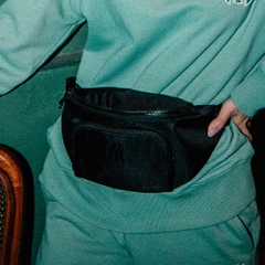 Túi MLB Ripstop Nylon Hip Sack New York Yankees Black 2021