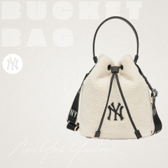 Túi MLB Basic Small Logo Fleece Bucket Bag New York Yankees Cream
