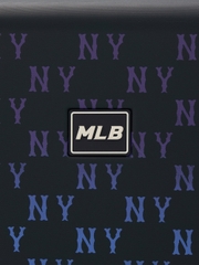 Vali MLB Korea Classic Mono Carrier 26'' New York Yankees Black