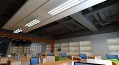 Đèn LED M36 1200/40W Đổi Màu