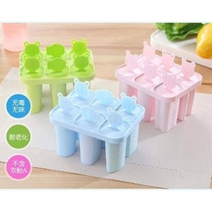 Khuôn Làm Kem Nhựa 6 Que Hình Gấu Cute Dễ Thương