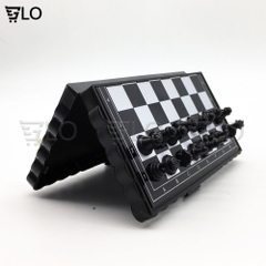 Bàn Cờ Vua 13x13cm Nam Châm Hít Mini Trắng Đen, Nhỏ Đẹp Bỏ Túi Cao Cấp, Gấp Gọn Kiêm Hộp Đựng Chuẩn Quốc Tế