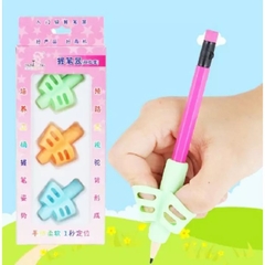 Bộ 3 Dụng Cụ Tập Viết Chữ Đẹp Cho Bé, Giúp Cầm Bút Viết Một Cách Nhẹ Nhàng Và Dễ Dàng