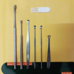 Bộ Dụng Cụ Lấy Ráy Tai 7 Món Kim Loại Mẫu Mới Cây Móc Lỗ Tai Chuyên Dụng