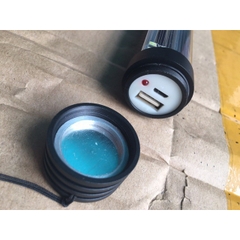Đèn Pin Đa Năng T08 Dùng Năng Lượng Mặt Trời