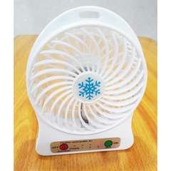 Quạt Cầm Tay Mini 4 Cánh Pin Sạc SS-2 N9 Có Đế Để Bàn