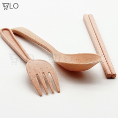 Bộ Muỗng Đũa Nĩa Dùng Bữa Kèm Hộp Đựng Nhựa Lúa Mạch