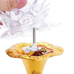 Đèn Led Hoa Sen Đế Cao Xoay 360 Độ Đổi Màu
