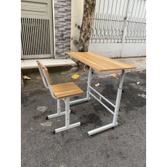Bộ Bàn Ghế Bằng Gỗ Cho Trẻ Học Tập Có Thể Tăng Giảm Chiều Cao