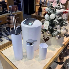 BỘ DỤNG CỤ PHÒNG TẮM WENKO