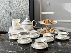 Kệ bánh hoàng gia viền bạc Imperial thiết kế đậm nét châu Âu