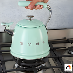 ẤM ĐUN NƯỚC SMEG 2.3L TẠI VUA NHÀ BẾP ĐỨC 05