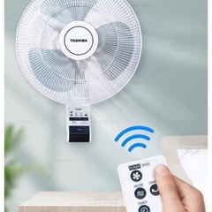 Quạt Treo Tường Toshiba F-WSA20