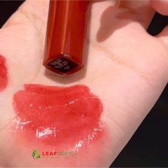 Son Kem Hai Đầu Chanel Le Rouge Duo Ultra Tenue 152 Shake – Màu Đỏ Đất Ánh Cam