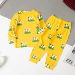 Bộ Bé trai, bé gái thu đông họa tiết size 3/10 tuổi