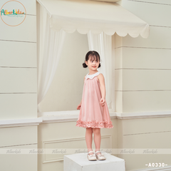 Váy bé gái sát nách hồng nhạt cổ trắng nơ A0330