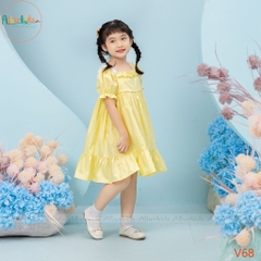 Váy BG vàng phối ren V68
