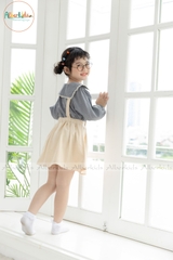 Sét áo kẻ + chân váy kem SA06