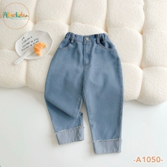 Quần bò bé gái gập gấu A1050