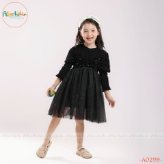 Váy bé gái dài tay đen phối lưới sao A0299