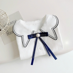 Áo sơ mi trắng cổ sen thêu kèm nơ ngọc A0903