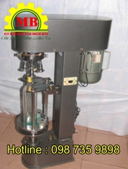 Máy xoáy nắp chai bán tự động