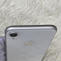 iPhone Xr 64GB, pin zin 82 , Zin ốc áp, mã số 630E, Chính Hãng Quốc Tế ( Used )