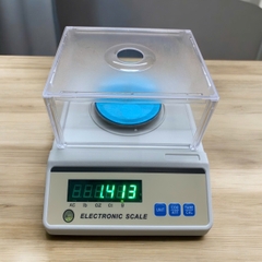 Cân điện tử 3 số lẻ JCS-C 0.001g/300g - kèm lồng kính chắn gió