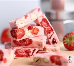 Dâu Tây Nguyên Quả Sấy Giòn Siêu Ngon