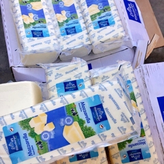 Phô mai Mozzarella Oldenburger (40% béo) 2.5kg