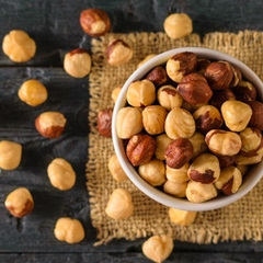 Nhân hạt phỉ nguyên vỏ lụa Whole Hazelnut - Thùng 10kg