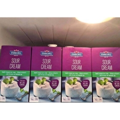 Kem Chua Sour Cream EmBorg hộp 1kg