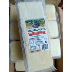 Phô Mai Mozzarella Beston Nguyên Khối 2.5KG - Nhập Khẩu Úc